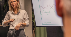 Werkdruk begint in het lichaam: hoe stress zich opbouwt voor uitval